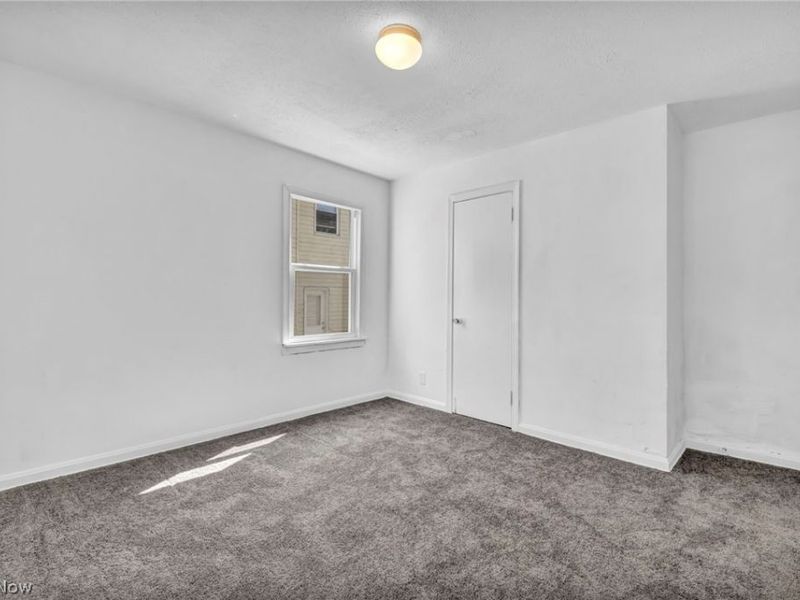 907 Whittier Avenue, Akron, OH 44320 Photo 13
