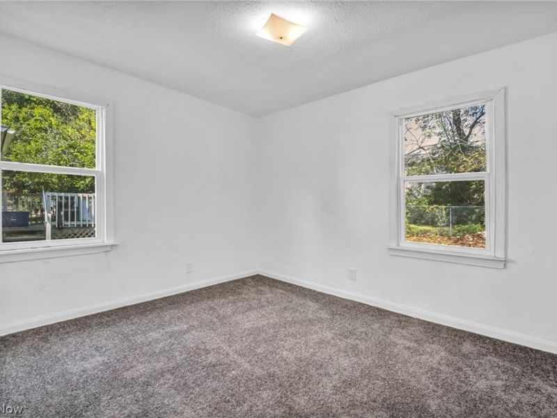 907 Whittier Avenue, Akron, OH 44320 Photo 16