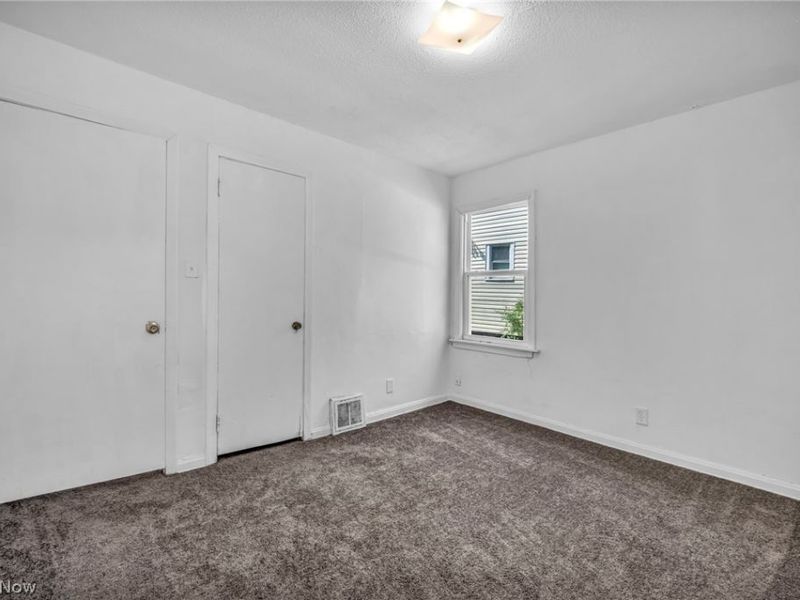 907 Whittier Avenue, Akron, OH 44320 Photo 17