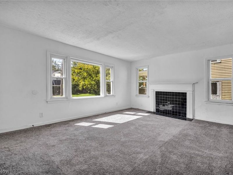 907 Whittier Avenue, Akron, OH 44320 Photo 5