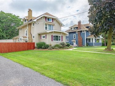 2568 Dewey Avenue , Rochester, NY 14616