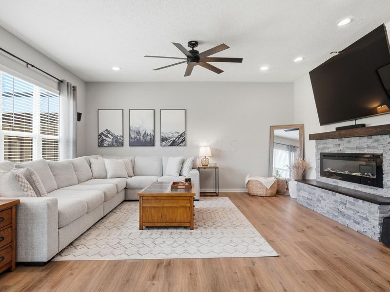 8908 Philmont Curve Drive, Blacklick, OH 43004 Photo 6