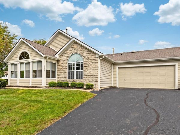 6362 Mission Hills Place , Westerville, OH 43082