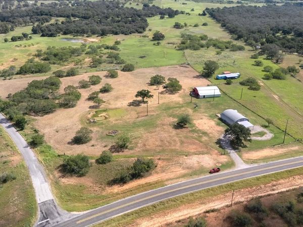 3041 FM 3335, Stockdale, TX 78160