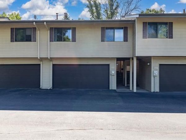 1325 4th Street W, Hastings, MN 55033