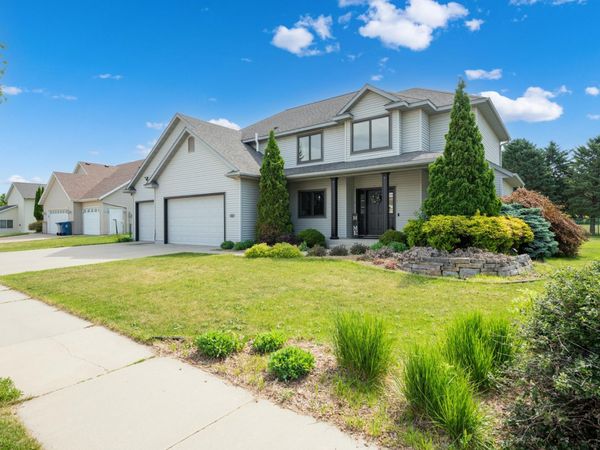 2980 Darcy Drive NE, Rochester, MN 55906
