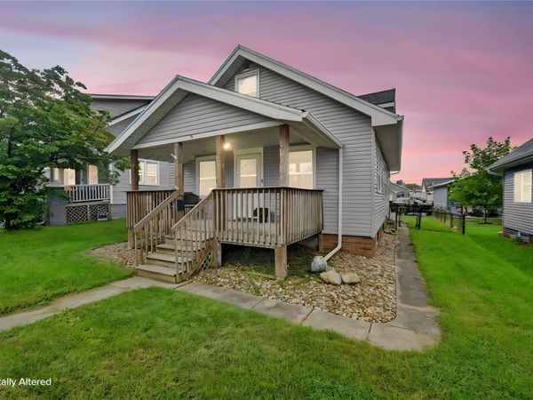 2136 C Street SW, Cedar Rapids, IA 52404
