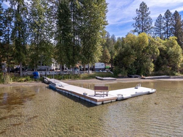40631 N Sunset Dr, Loon Lake, WA 99148