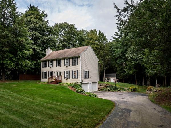 4 Lemon Tree Road, Raymond, NH 03077
