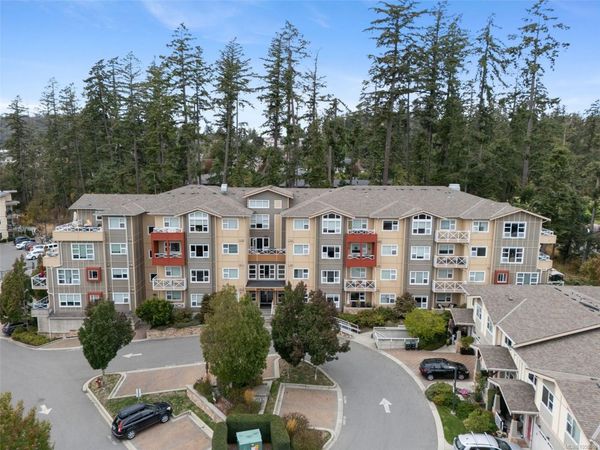 1900 Watkiss Way , Unit #306, View Royal, BC V9B 0S8