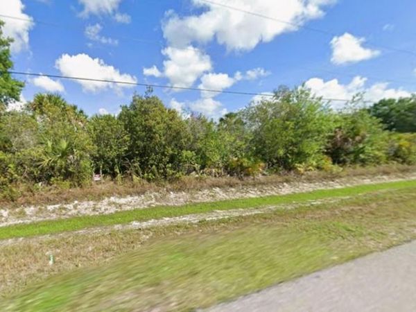 3275 68TH AVENUE NE, NAPLES, FL 34120