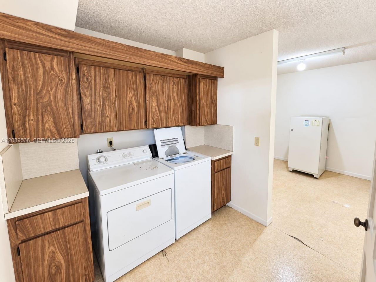 1717 Whitehall Dr, Unit 304, Davie, FL 33324 Photo