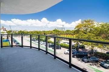 580 72 Street, Unit 201, Miami Beach, FL 33141 Photo