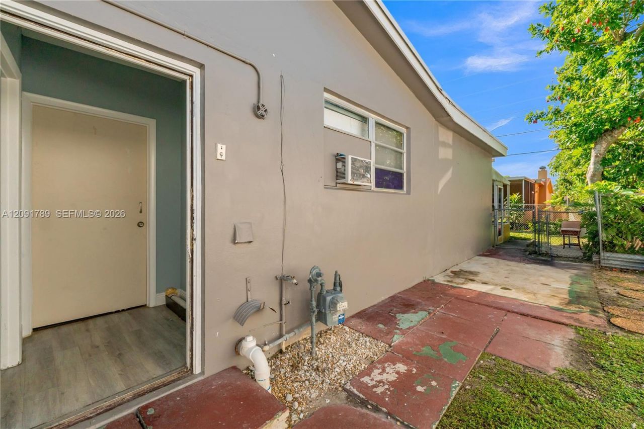 7756 Biltmore Blvd, Unit R, Miramar, FL 33023 Photo