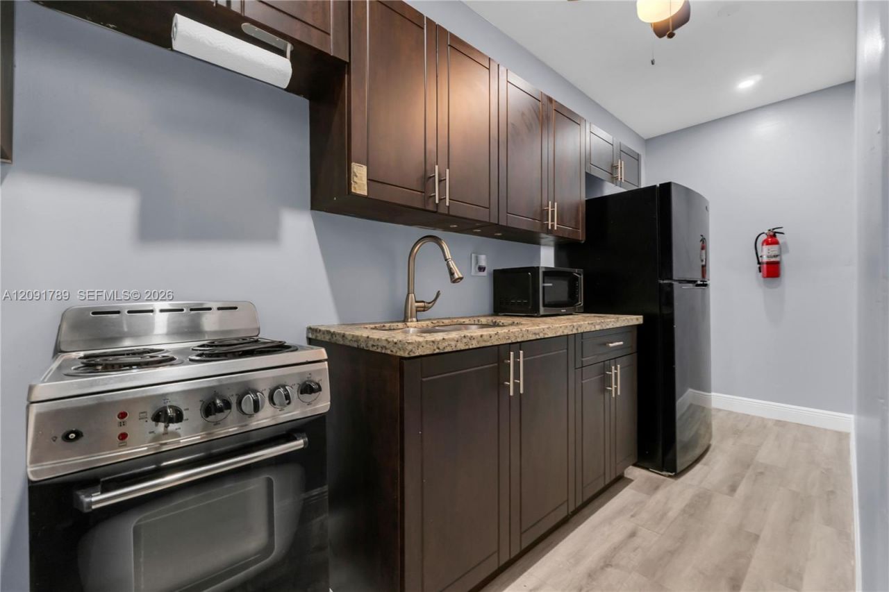 7756 Biltmore Blvd, Unit R, Miramar, FL 33023 Photo