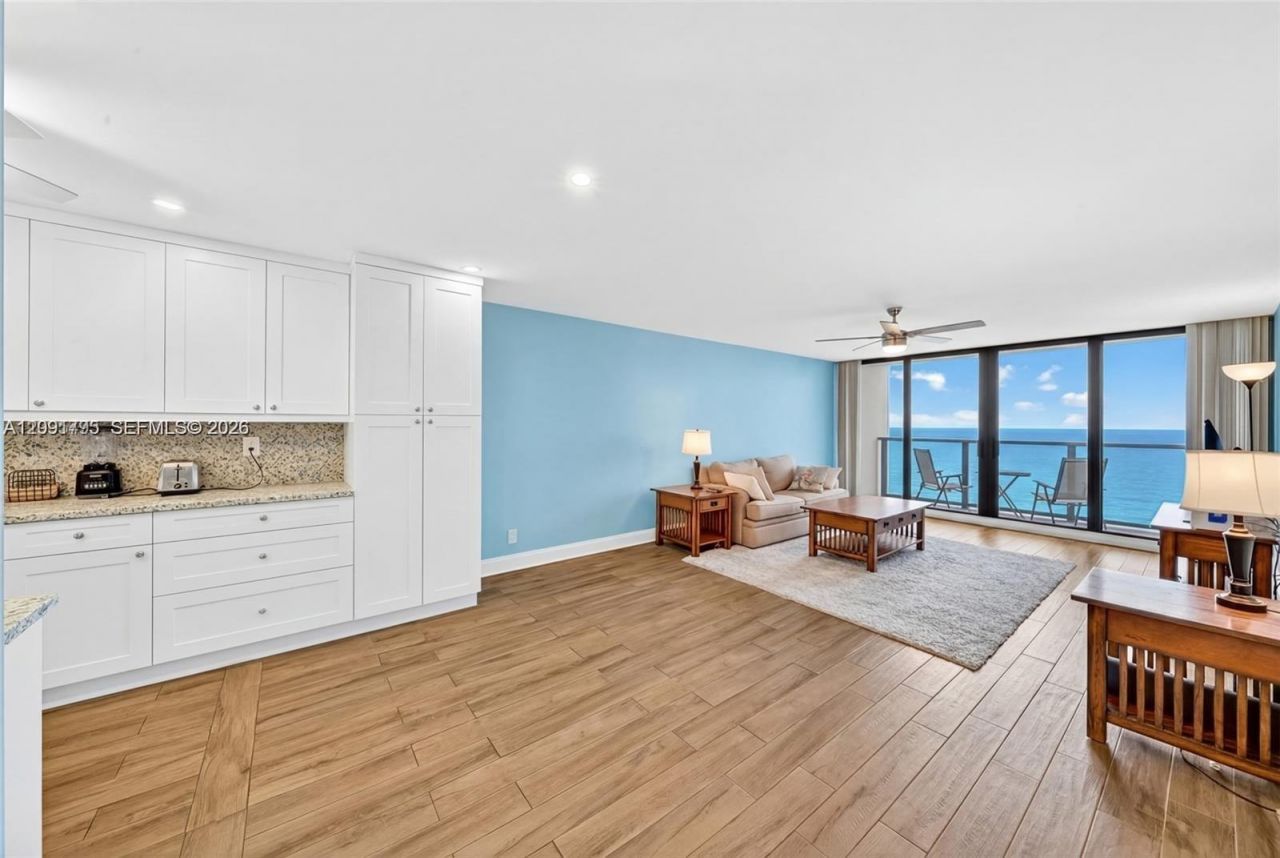 2301 S Ocean Dr, Unit 2302, Hollywood, FL 33019 Photo