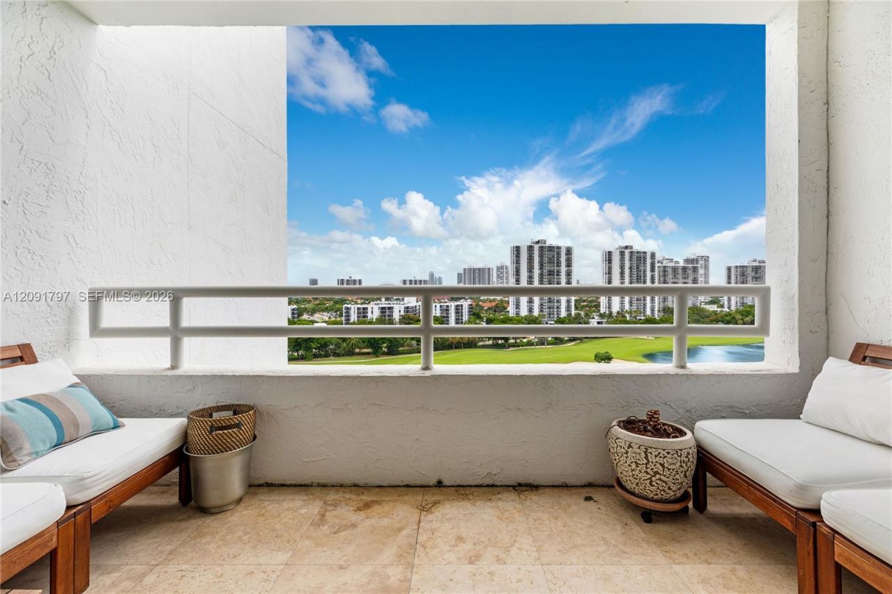 20355 NE 34th Ct , Unit 1422, Aventura, FL 33180 Photo
