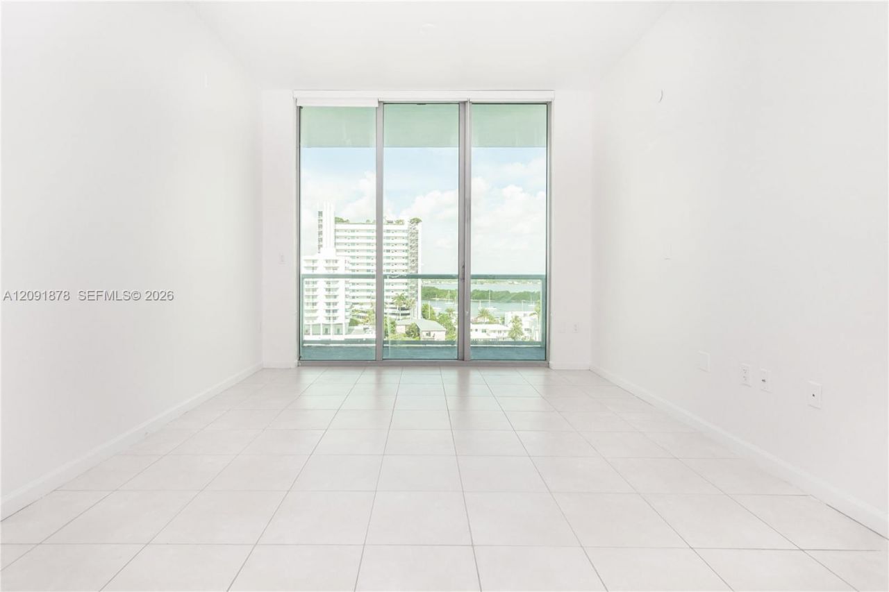 7928 East Dr, Unit 903, North Bay Village, FL 33141 Photo