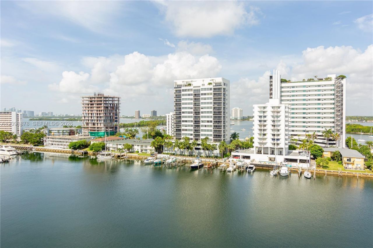 7928 East Dr, Unit 903, North Bay Village, FL 33141 Photo