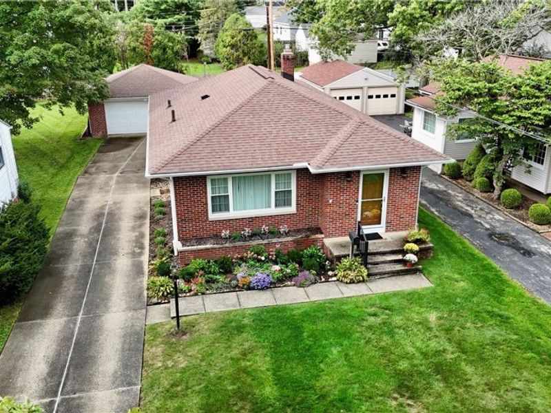 222 N Pershing Avenue, Akron, OH 44313 Photo 36