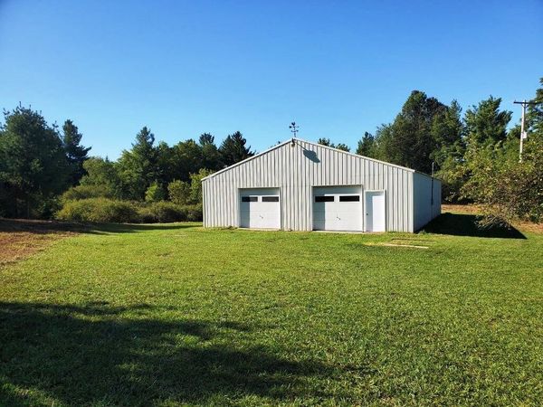 18840 Newcosta Avenue, Big Rapids, MI 49307