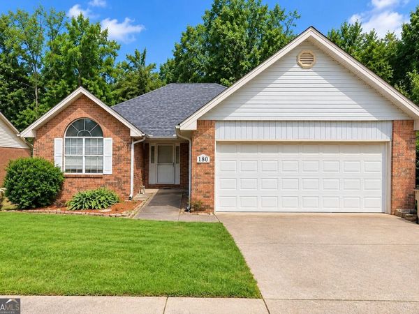 180 Oakwood Circle, Stockbridge, GA 30281