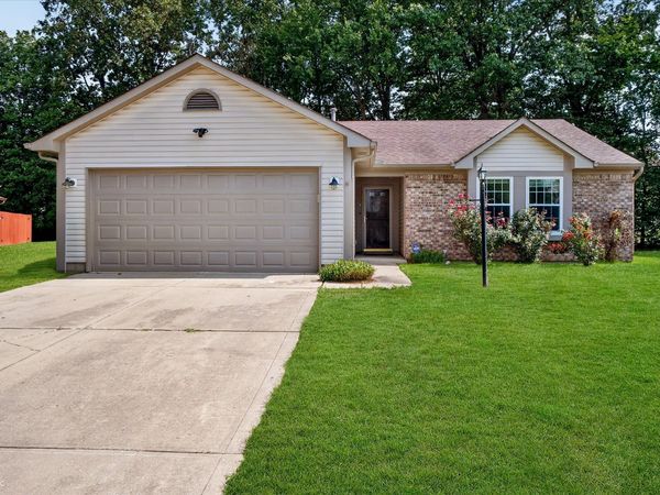 7449 Grandview Drive, Avon, IN 46123