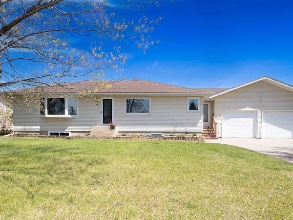 403 Richwood Road , Detroit Lakes, MN 56501