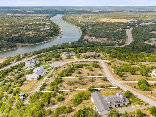 22717 Rainbow Connection SKWY, Spicewood, TX 78669