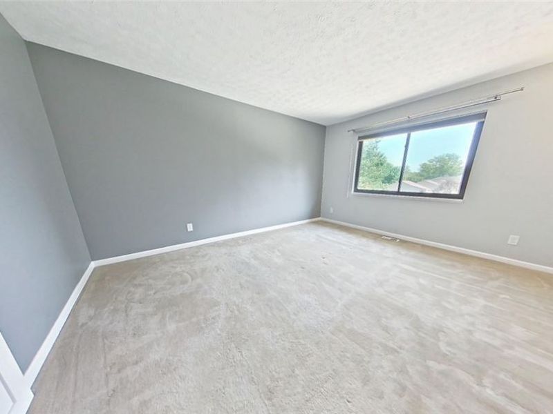 402 Rockys Run Road, Akron, OH 44319 Photo 13