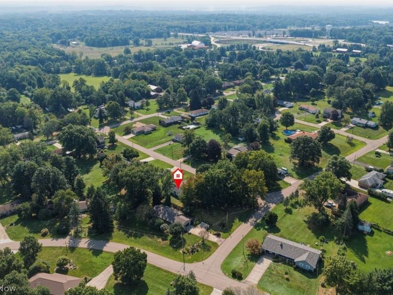 3197 Greenbrier Drive, Norton, OH 44203 Photo 32