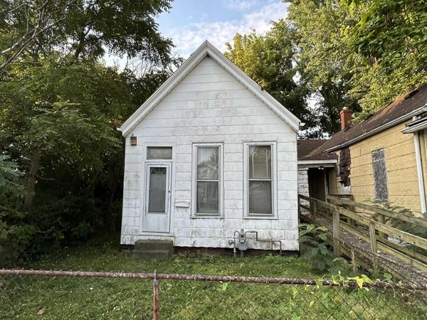 607 E Maryland Street, Evansville, IN 47711