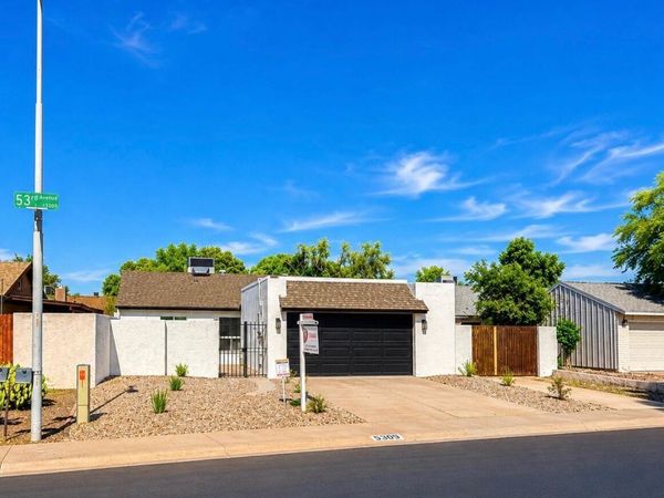 9419 N 53RD Avenue, Glendale, AZ 85302