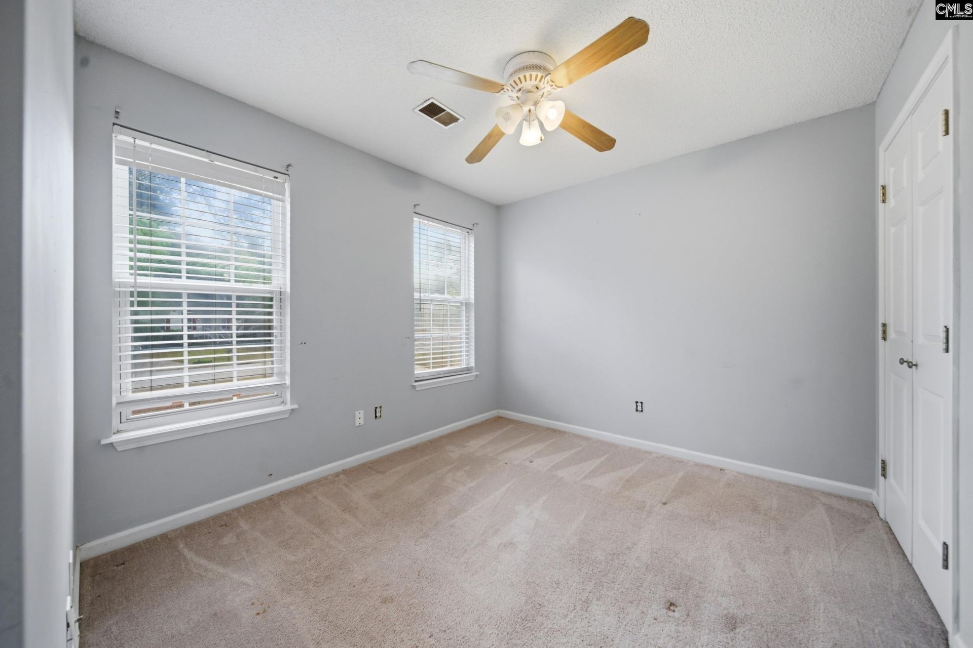 319 Brook Hollow Drive  Photo 8