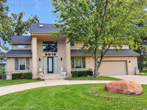 5612 Stanhope Street, West Bloomfield Township, Mi 48322