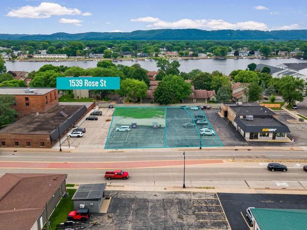 1539 Rose St, La Crosse, WI 54603