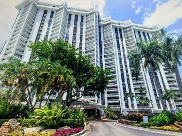 4000 Towerside Ter , Unit 1403, Miami, FL 33138