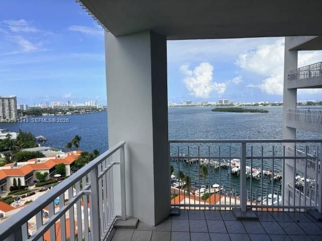 4000 Towerside Ter , Unit 1403, Miami, FL 33138 Photo