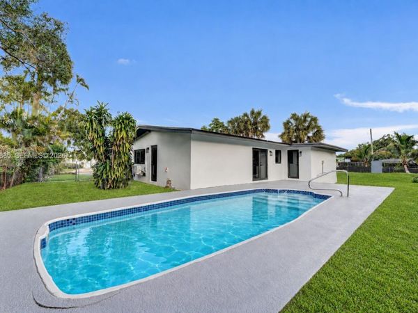 1239 SW 29th Ter, Fort Lauderdale, FL 33312