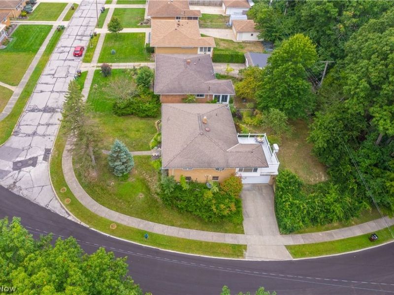2600 Somia Drive, Parma, OH 44134 Photo 48