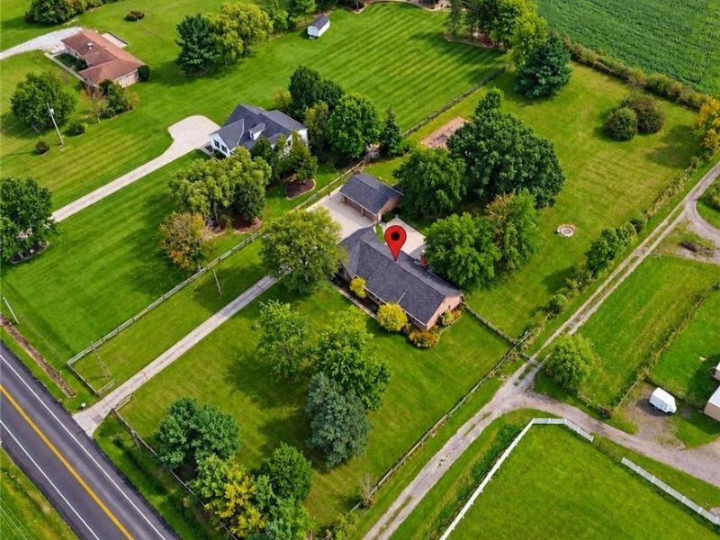 1102 E Garfield Road, Aurora, OH 44202 Photo 3