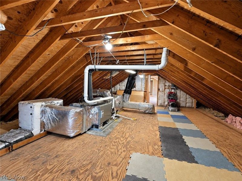 1102 E Garfield Road, Aurora, OH 44202 Photo 34