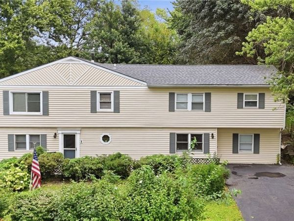 1875 Perth Road , Madison, OH 44057