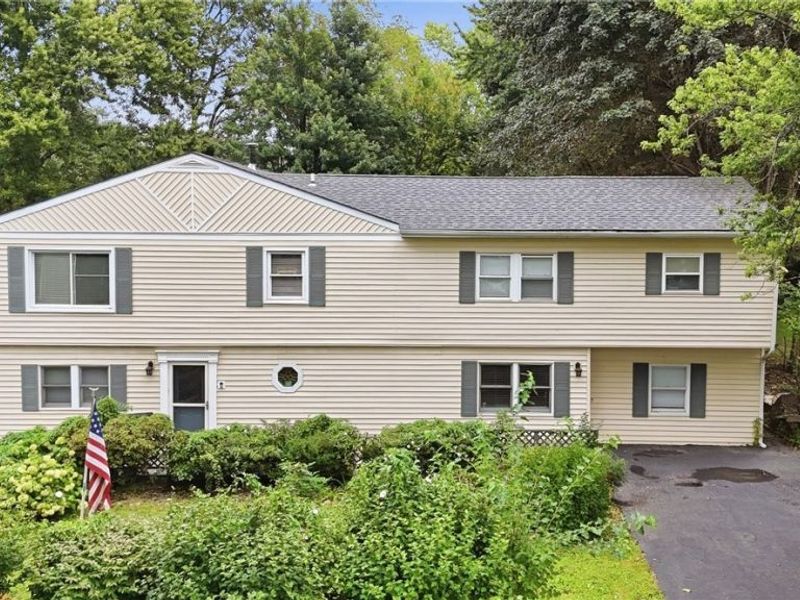 1875 Perth Road, Madison, OH 44057 Photo 1