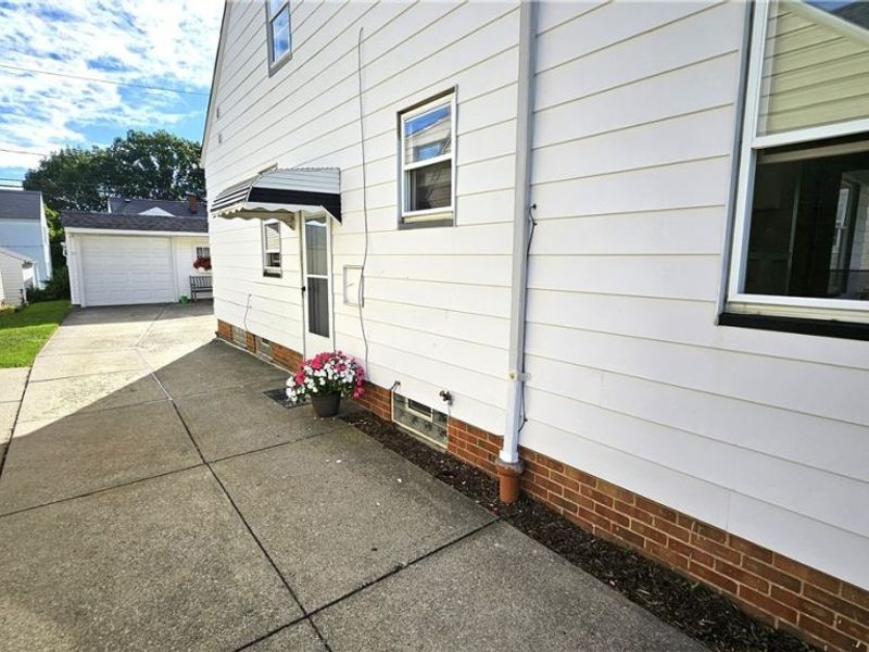 5157 E 113th Street, Garfield Heights, OH 44125 Photo 34