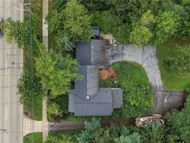 2389 Richmond Road, Beachwood, OH 44122 Photo 10