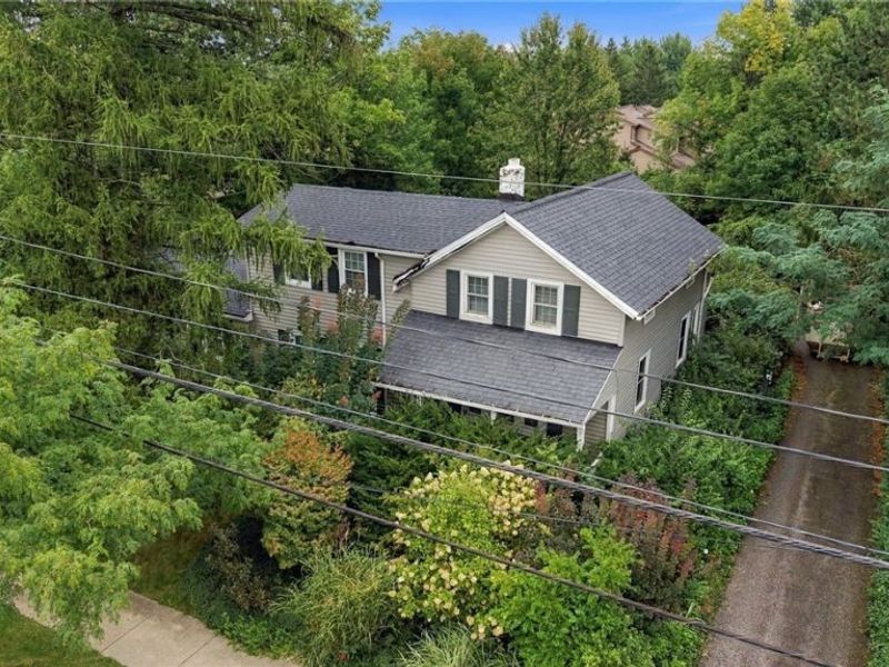 2389 Richmond Road, Beachwood, OH 44122 Photo 2