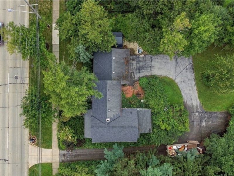 2389 Richmond Road, Beachwood, OH 44122 Photo 6