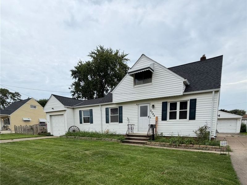 5289 Smith Road, Brook Park, OH 44142 Photo 1