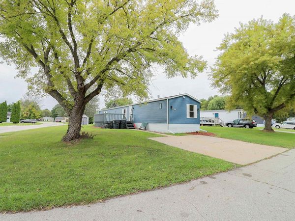 5101 Whippoorwill Lane, La Crosse, WI 54601